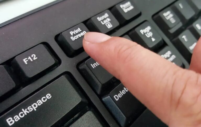 cara-screenshot-di-laptop
