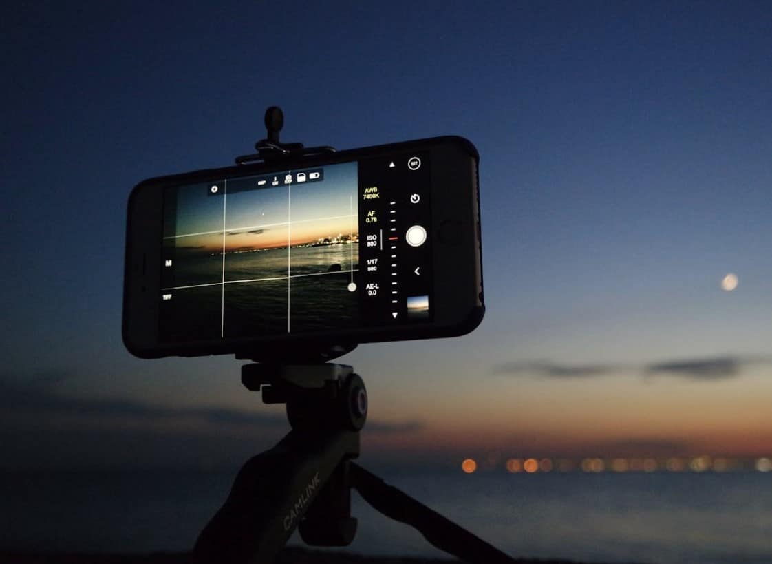 Manfaat-Penggunaan-APK-Memperjelas-Foto
