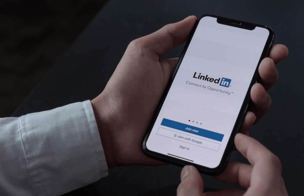Tips-LinkedIn-untuk-Membuat-Profil-LinkedIn-yang-Menarik